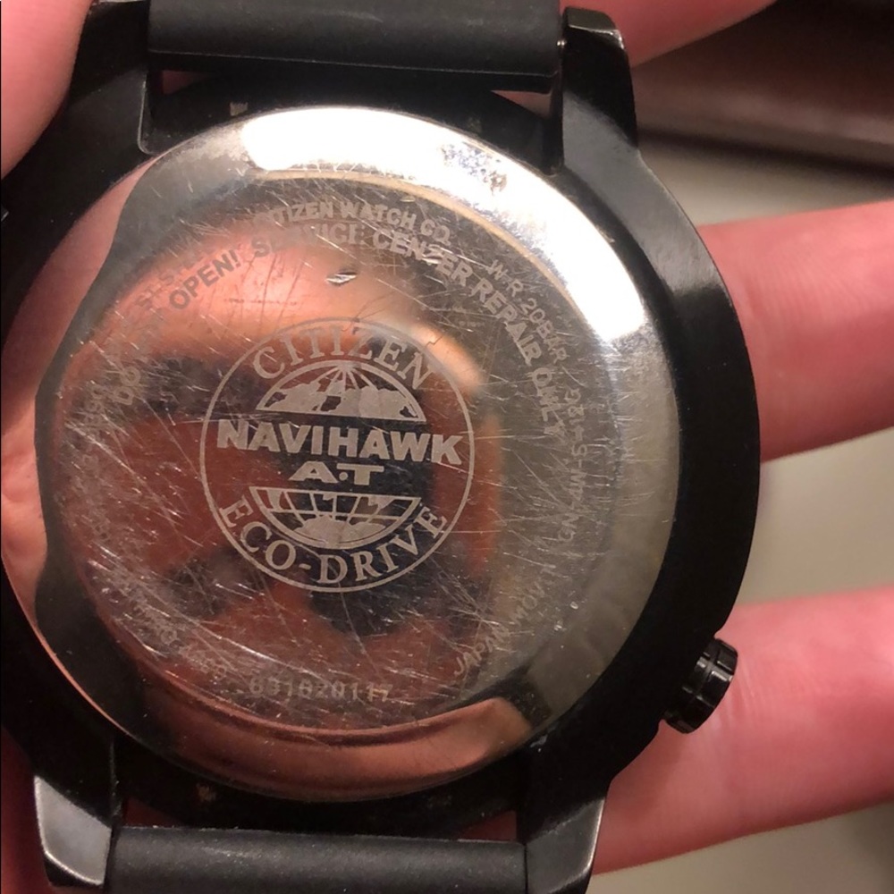 Watch - Picture 3 of 3